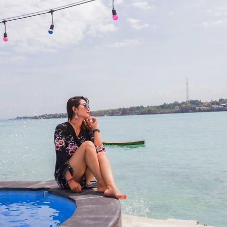 The Waterfront Beach House Nusa Lembongan  Exterior photo