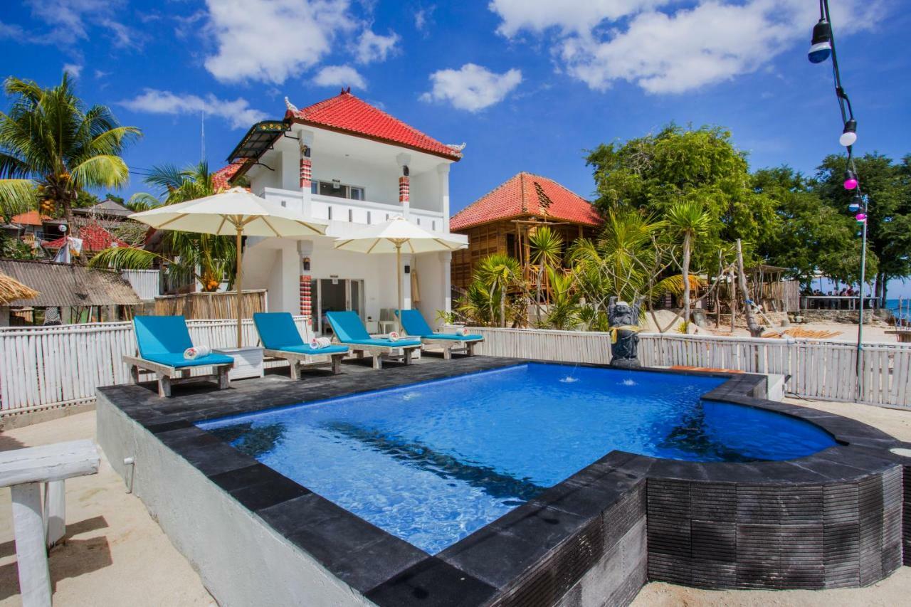 The Waterfront Beach House Nusa Lembongan  Exterior photo