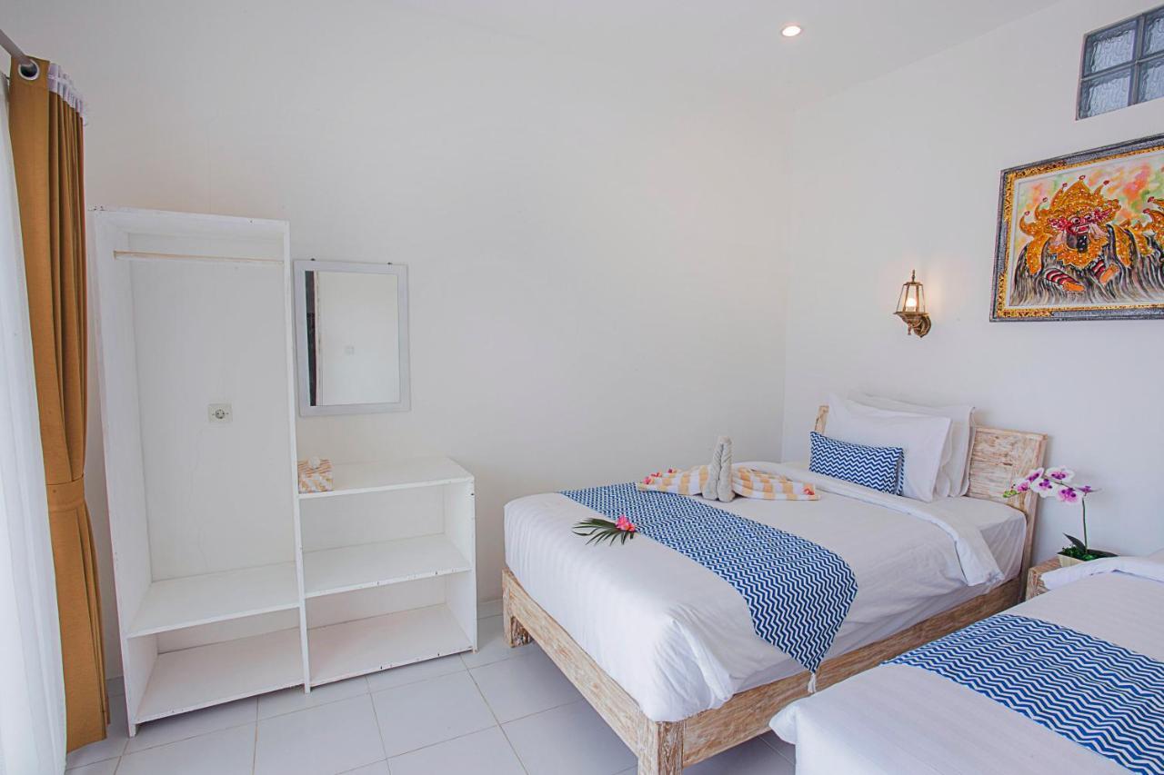The Waterfront Beach House Nusa Lembongan  Exterior photo